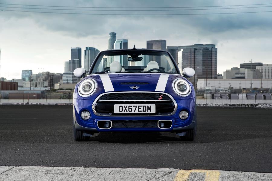  Mini Cooper S Cabrio (F57) 2018 года  (WW) (фото 137 из 222)